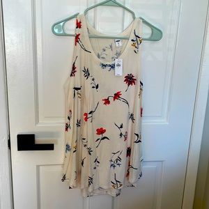 Old Navy top